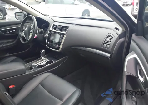 2018 Nissan Altima 2.5 Sr из США, поврежденный, VIN 1N4AL3AP5JC178162